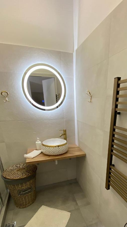 Patras Golden Suite Exterior photo