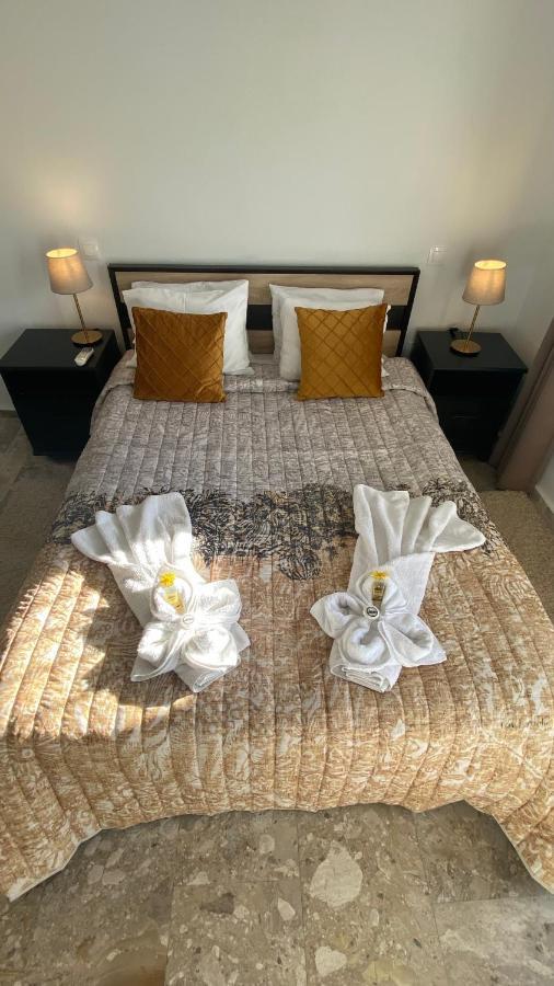 Patras Golden Suite Exterior photo